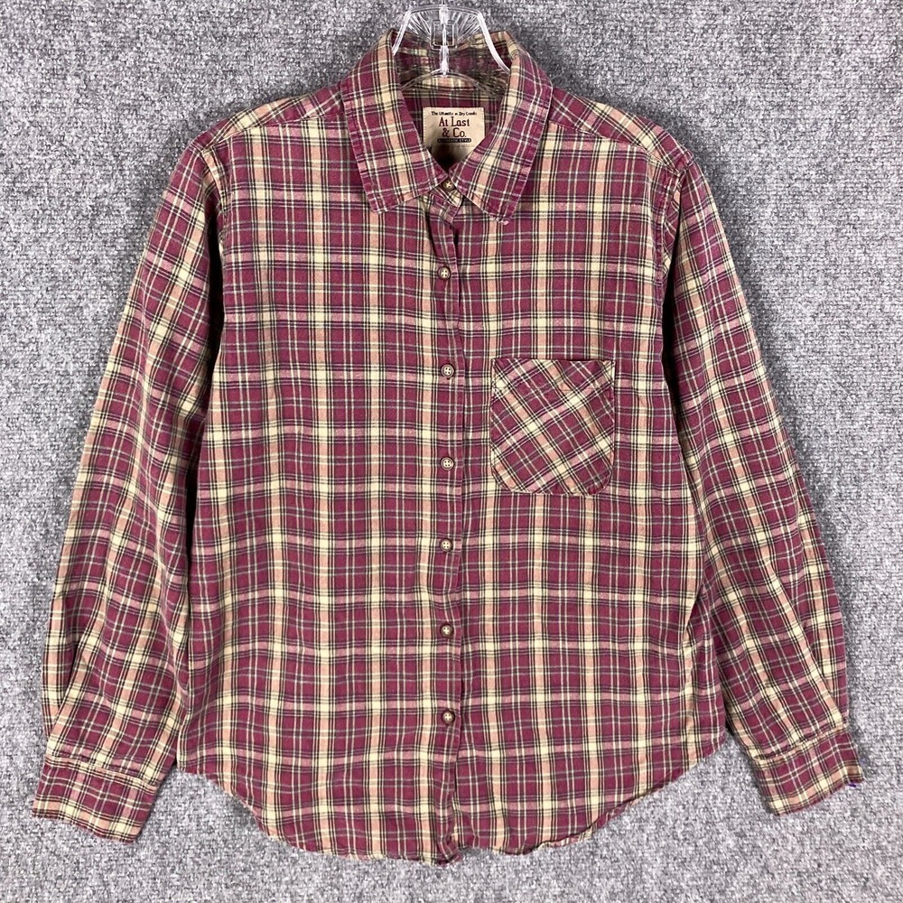 At Last & Co Button Up Shirt Women's Medium 100% Cotton Long Sleeve‎ Adults M